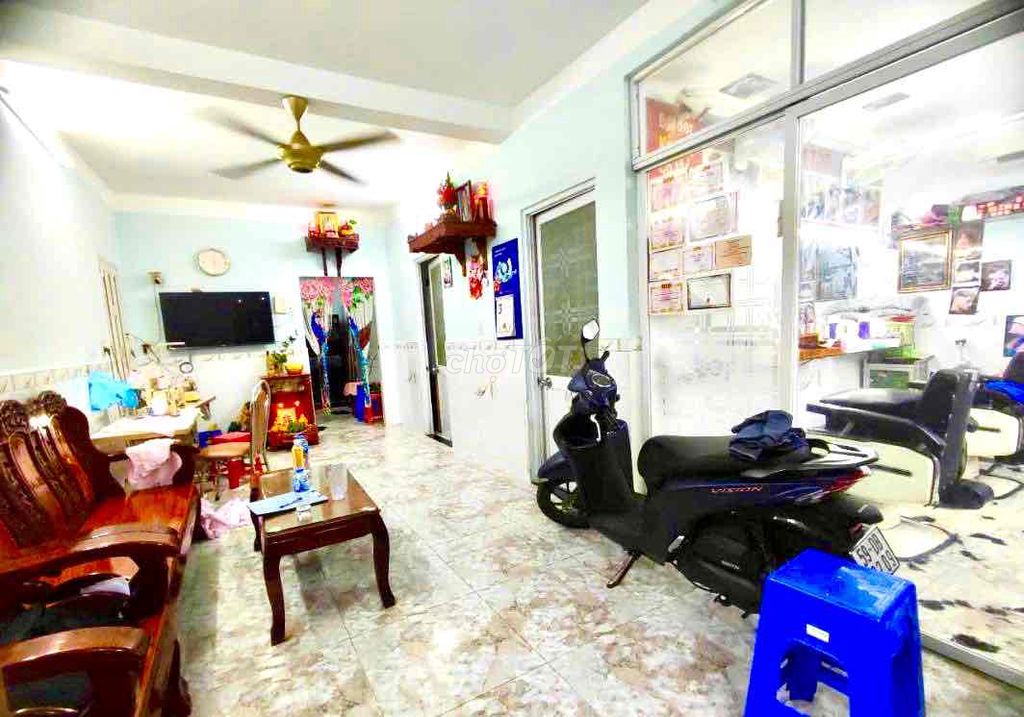 Mặt bằng kinh doanh 6x10, Tân Phú giáp Q11. Mua bán Văn phòng, Mặt bằng kinh doanh tại Quận Tân Phú Tp Hồ Chí Minh được đăng bởi Phong Nhà Tốt hình 4