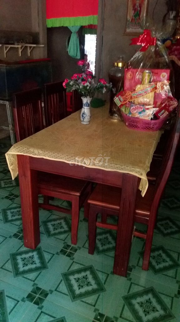 Bộ bàn ăn gỗ 6 ghế Nâu. Mua bán Bàn ghế tại Huyện Long Hồ Vĩnh Long được đăng bởi Thuy Phan hình 1