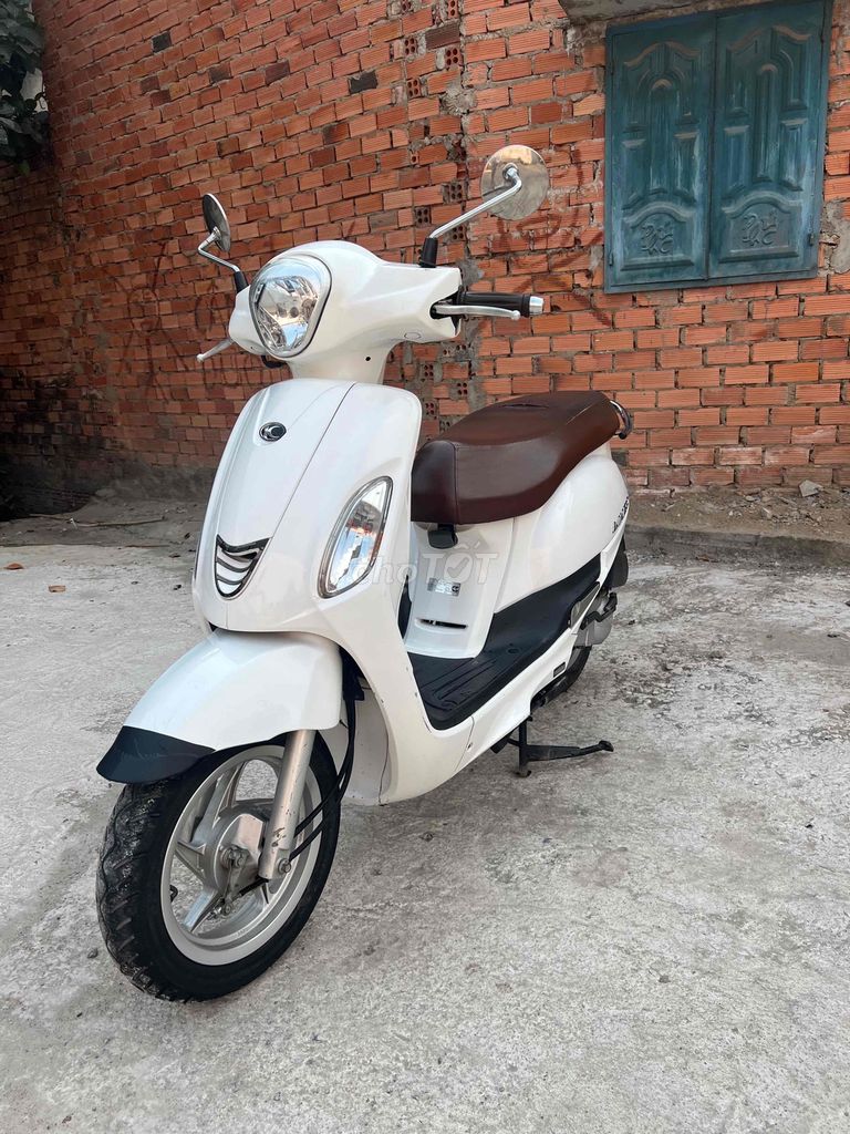 Cần bán xe gas Like 50cc chính chủ . Máy móc zin