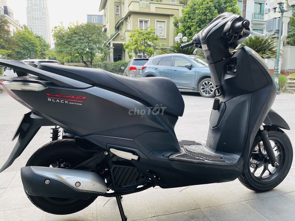 HONDA LEAD 125 FI ĐEN NHÁM NỮ ÍT SỬ DỤNG MỚI. Mua bán Xe máy tại Quận Bắc Từ Liêm Hà Nội được đăng bởi TÙNG LÂM hình 4