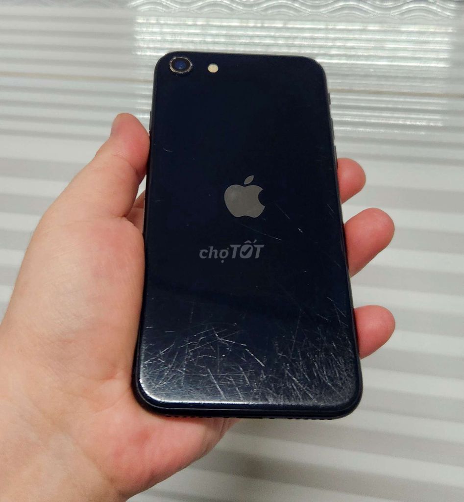 iPhone SE3 2022 zin nguyên bản. Mua bán Điện thoại tại Thị xã Gò Công Tiền Giang được đăng bởi Phúc Thiên  hình 1