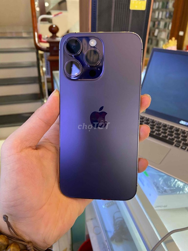 Apple iPhone 14 Pro Max Tím A16 Bionic. Mua bán Điện thoại tại Huyện Mê Linh Hà Nội được đăng bởi The Kiet hình 1