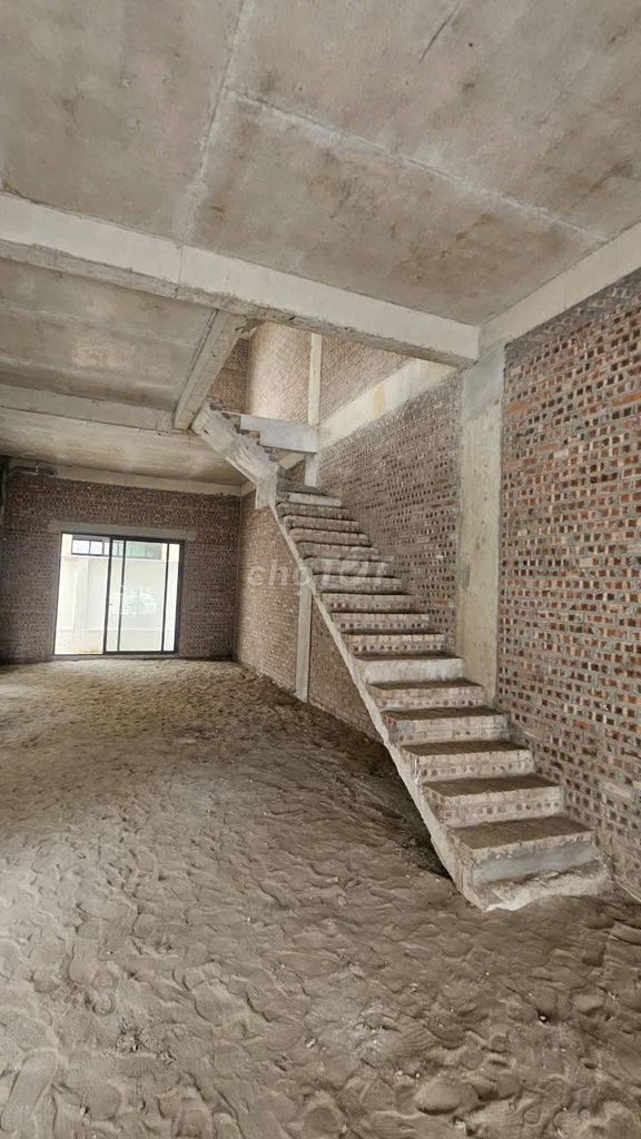 Продается таунхаус в Ван Куане, 75 м², 18 миллиардов долларов