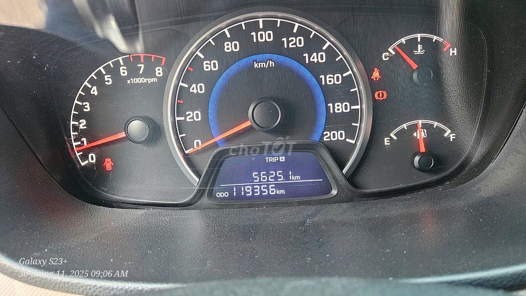 Hyundai Grand i10 1.2 MT 2019. Mua bán Ô tô tại Quận Nam Từ Liêm Hà Nội được đăng bởi Tiến Đỗ Hồng hình 8