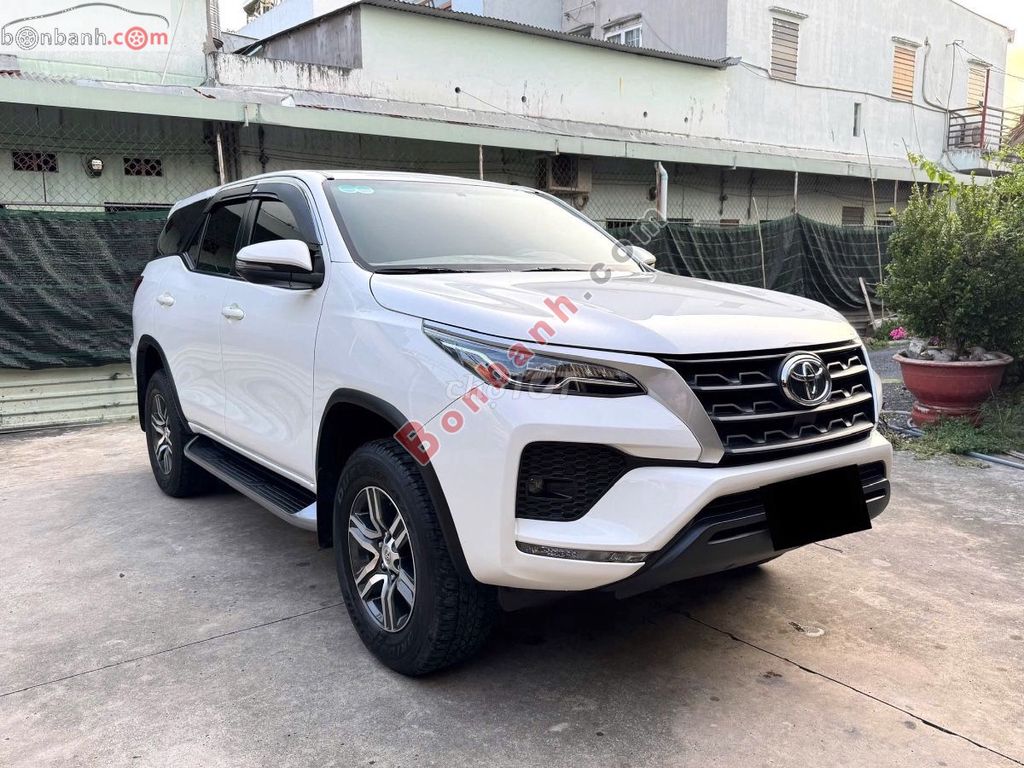 Toyota Fortuner 2.4L 4x2 MT 2022 - 810 Triệu. Mua bán Ô tô tại Quận Tân Bình Tp Hồ Chí Minh được đăng bởi Hậu hình 3
