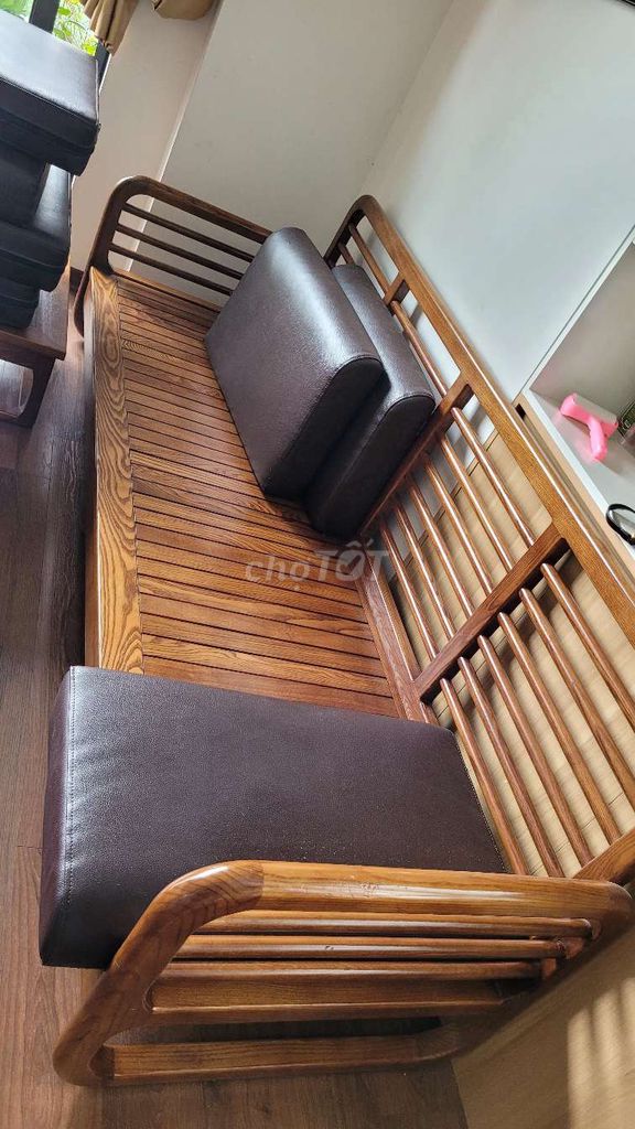 Mình cần bán lại bộ sofa 2.3m