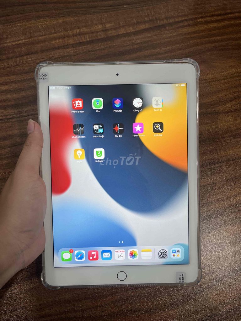 Apple iPad Air 2 32GB Vàng. Mua bán Máy tính bảng tại Quận Hai Bà Trưng Hà Nội được đăng bởi Gia Đồng hình 1