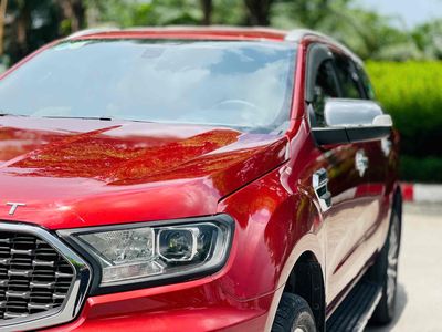 Ford Everest 2020 Titanium Đỏ 70.000 km. Mua bán Ô tô tại Quận Cầu Giấy Hà Nội được đăng bởi Tuấn Xe Lướt 