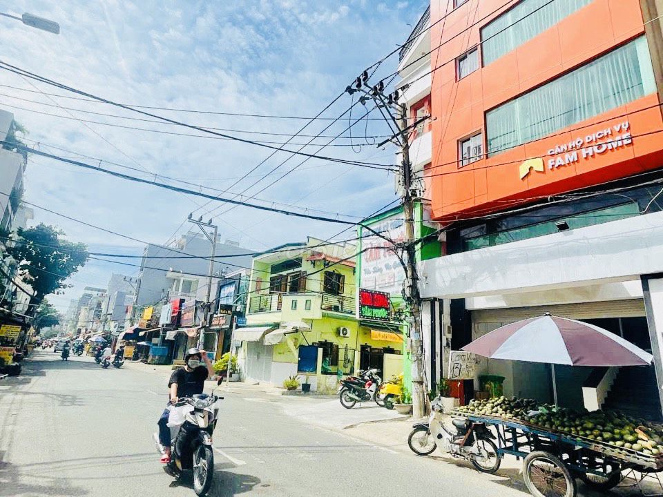 ✅Bán nhà MT đường Nguyễn Súy, DT 4x20m, nhà cấp 4, giá 10.9 tỷ