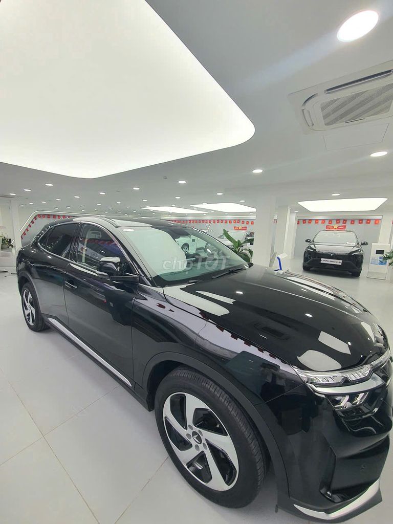 VINFAST VF9 2025 ĐỦ MÀU MUA 1 TẶNG 1. Mua bán Ô tô tại Thành phố Thủ Đức Tp Hồ Chí Minh được đăng bởi VINFAST XANH THỦ ĐỨC hình 9