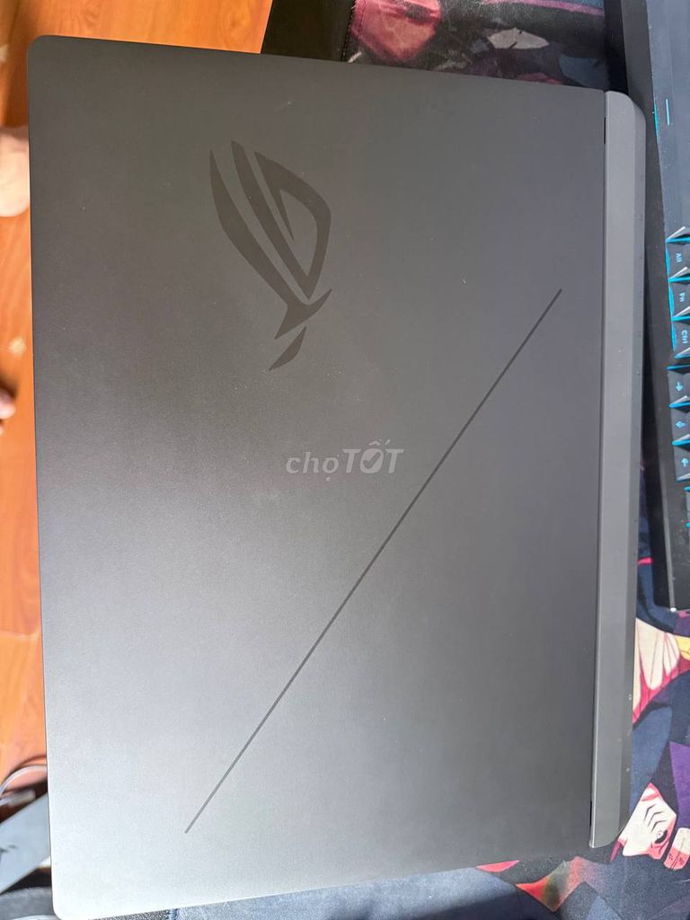 Cần pass ROG Strix G16 i7-14650HX 32GB/1TB 5070. Mua bán Laptop tại Quận Bình Thạnh Tp Hồ Chí Minh được đăng bởi Tân hình 1