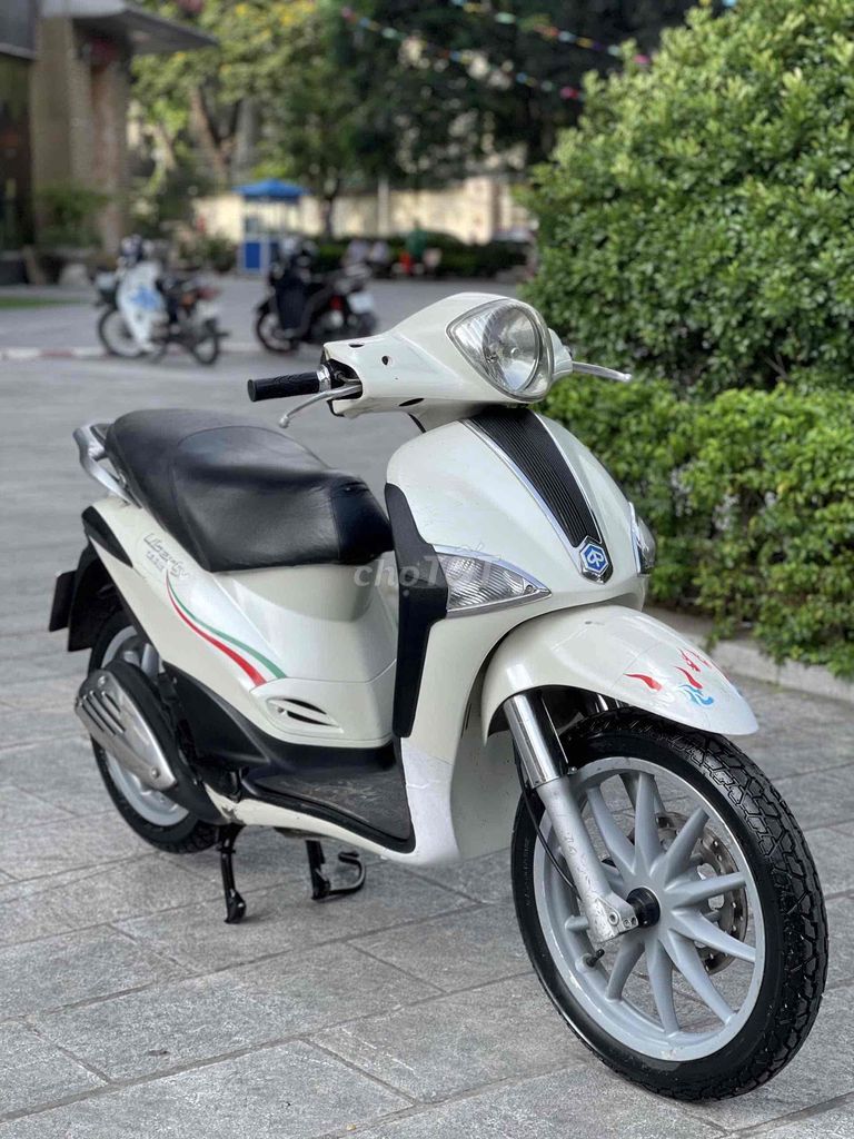 Piaggio Libety125 màu trắng thời trang!. Mua bán Xe máy tại Quận Ba Đình Hà Nội được đăng bởi ngô mạnh tứ hình 4