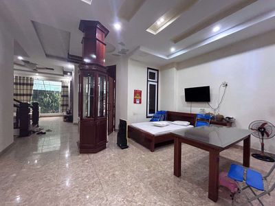 Rent · 4 bd · 190 м² · Quận Ngũ Hành Sơn, ул. an thượng