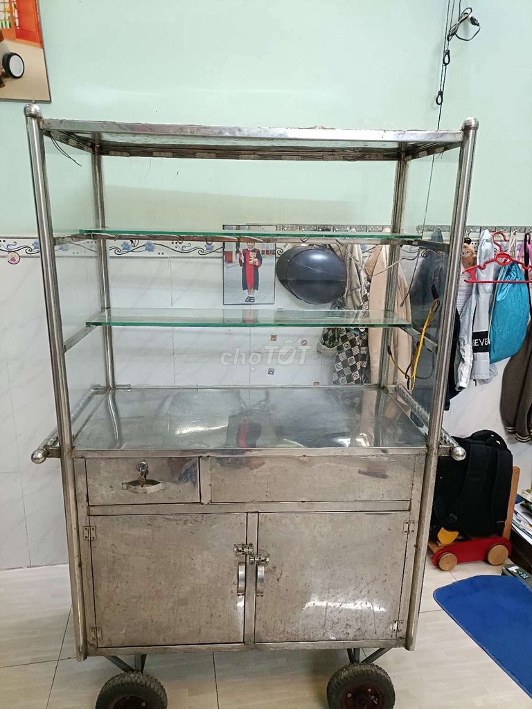 Xe bán hàng rong Inox Kính 95x50x160. Mua bán Đồ chuyên dụng, Giống nuôi trồng tại Thành phố Biên Hòa Đồng Nai được đăng bởi Lucky hình 1