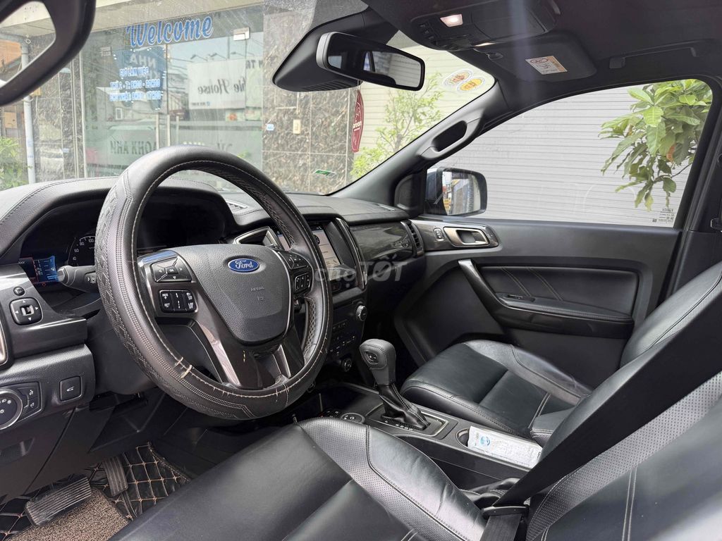 Ford Everest 2019 Titanium Plus 2 Cầu Cao cấp. Mua bán Ô tô tại Quận 12 Tp Hồ Chí Minh được đăng bởi A Quý hình 4