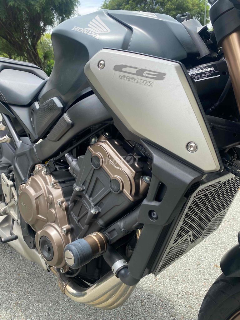Honda CB650r bstp chính chủ. Mua bán Xe máy tại Thành phố Thủ Đức Tp Hồ Chí Minh được đăng bởi iMotorbike Viet Nam hình 8