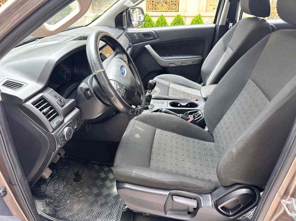 Ford Ranger XLS 2020. TRẢ TRƯỚC 200 TRIỆU NHẬN XE. Mua bán Ô tô tại Quận Bình Tân Tp Hồ Chí Minh được đăng bởi Huỳnh Thái Đảm hình 11