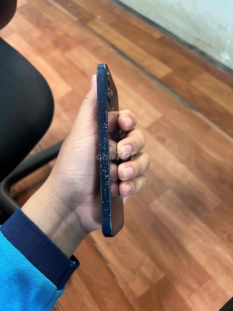 Apple iPhone 12 Đen VN/A. Mua bán Điện thoại tại Huyện Bình Chánh Tp Hồ Chí Minh được đăng bởi Tài Lê hình 1