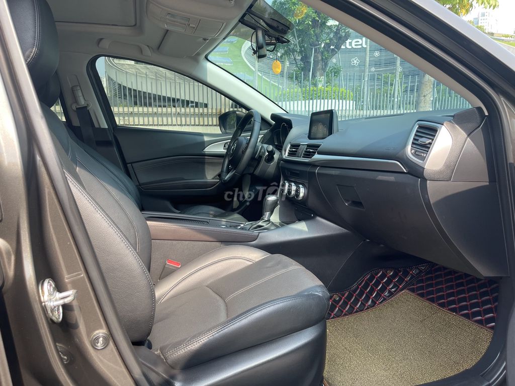Bán Mazda 3 Sedan 1.5AT 2019 - Nâu
