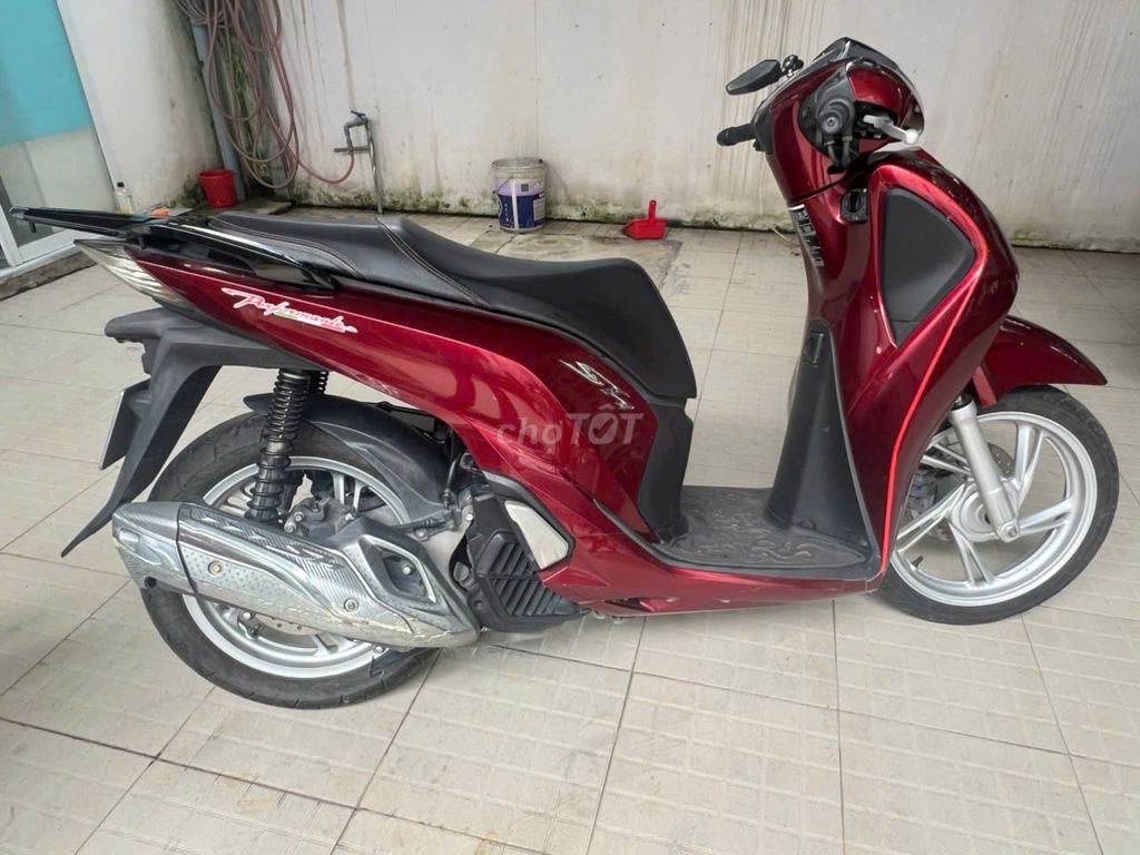 SH150 chính chủ, cần bán xe. Mua bán Xe máy tại Thành phố Biên Hòa Đồng Nai được đăng bởi Khong Vu Phuong hình 1