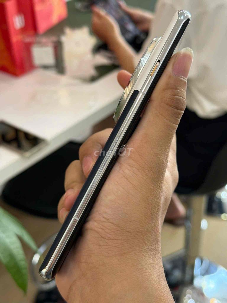 Oppo Find X7 Ultra Bạc không gl. Mua bán Điện thoại tại Quận Gò Vấp Tp Hồ Chí Minh được đăng bởi Anh Trần hình 1