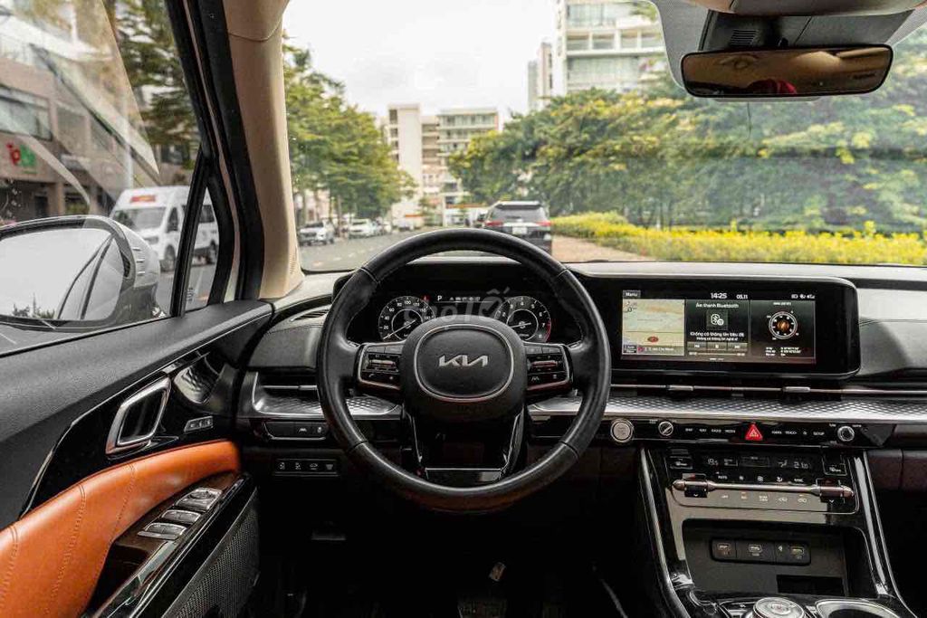 Kia Carnival 2022 2.2D Luxury 8 chỗ - 46000 km. Mua bán Ô tô tại Quận 7 Tp Hồ Chí Minh được đăng bởi John Luxury Car hình 2
