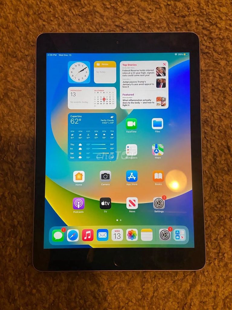 Apple iPad Gen 5 32GB Đen Chưa sửa chữa ĐẸP KENG. Mua bán Máy tính bảng tại Quận Hà Đông Hà Nội được đăng bởi Ccl ne hình 1
