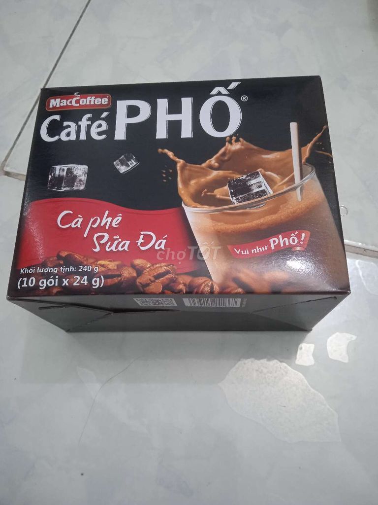 Cần bán lại chai dầu ăn, bịch đường, hộp cà phê.