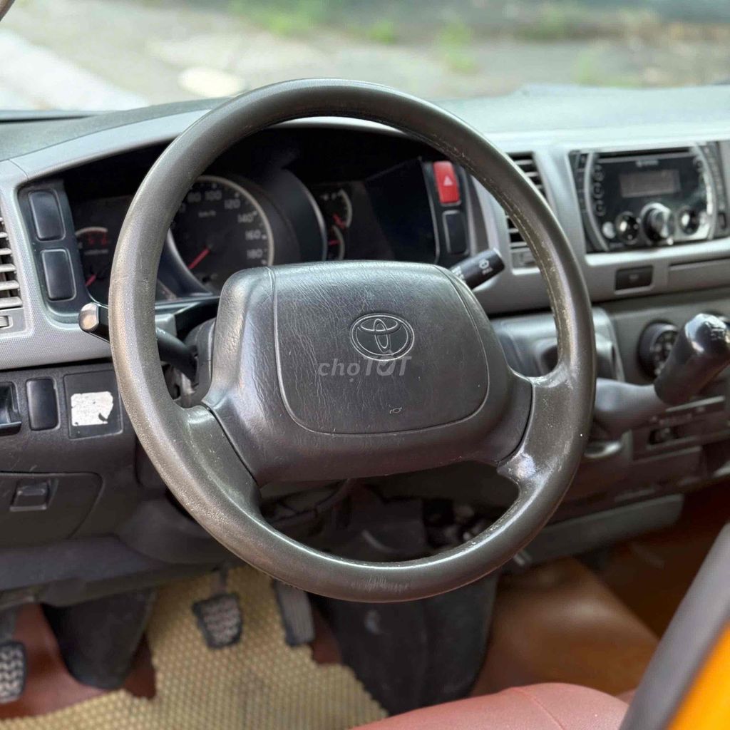 Toyota Hiace 2008 van 3 chỗ tải 940kg chạy phố. Mua bán Ô tô tại Quận Bắc Từ Liêm Hà Nội được đăng bởi Tô Văn Tiến hình 10