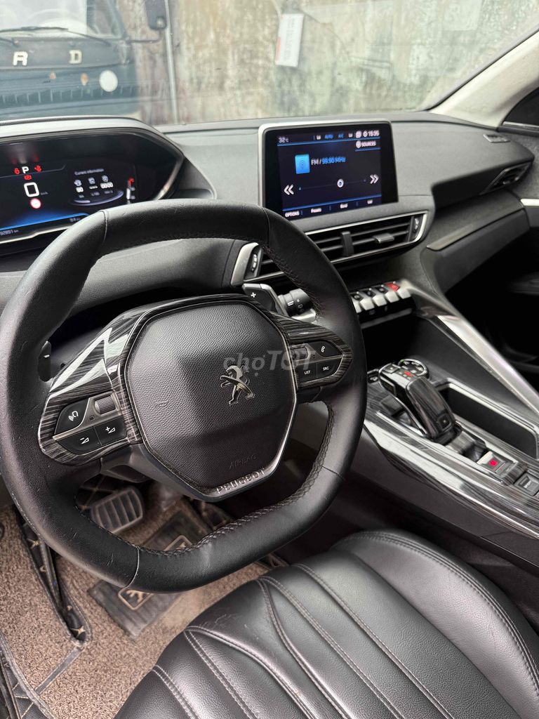 Peugeot 5008 Xanh rêu 92897 km. Mua bán Ô tô tại Thành phố Thuận An Bình Dương được đăng bởi Trần Chầm hình 5