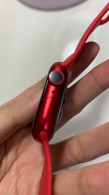 Apple Watch series 8 41mm màu đỏ Pin 100% xước cấn. Mua bán Thiết bị đeo thông minh tại Quận 8 Tp Hồ Chí Minh được đăng bởi Nguyễn Ngọc Tường Vy