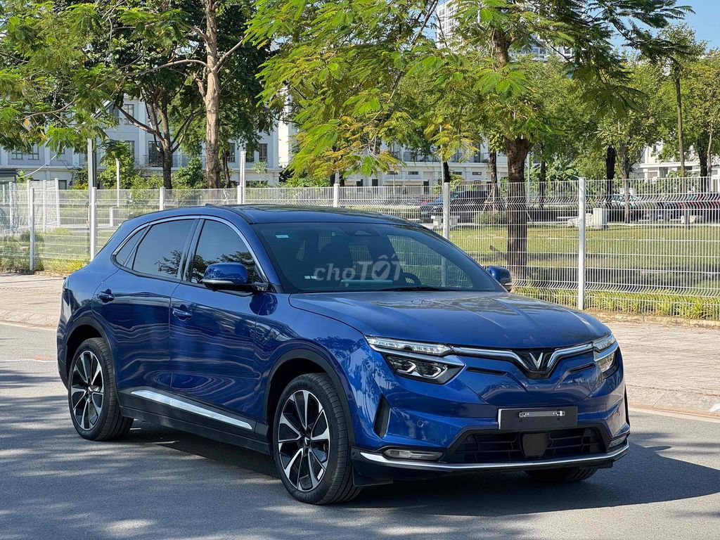 VF8 Plus 2023 Mua Pin Sdi giảm 70tr đổi xe xăng. Mua bán Ô tô tại Quận Thanh Xuân Hà Nội được đăng bởi hoang tran minh hình 1