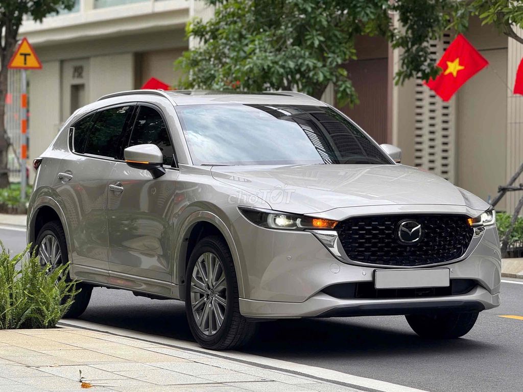 New CX-5 Premium Exclusive 2023 - Vàng Ánh Kim. Mua bán Ô tô tại Thành phố Thủ Đức Tp Hồ Chí Minh được đăng bởi Hùng Xe Đẹp hình 4