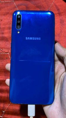 Samsung Galaxy A50 64G zin vân nhúng
