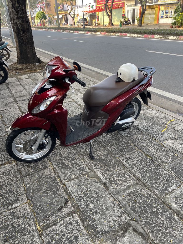 Honda Vision 2022 màu Đỏ khoá smartkey. Mua bán Xe máy tại Thành phố Bà Rịa Bà Rịa - Vũng Tàu được đăng bởi Co xi bo hình 3