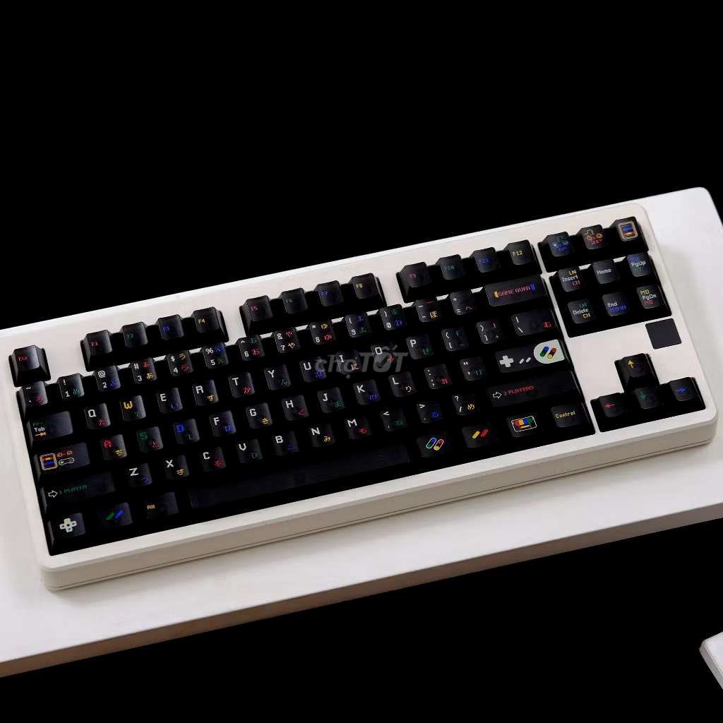 Keycap nhựa Đen trong suốt. Mua bán Phụ kiện (Màn hình, Chuột...) tại Quận Hai Bà Trưng Hà Nội được đăng bởi Minh Tiến hình 1
