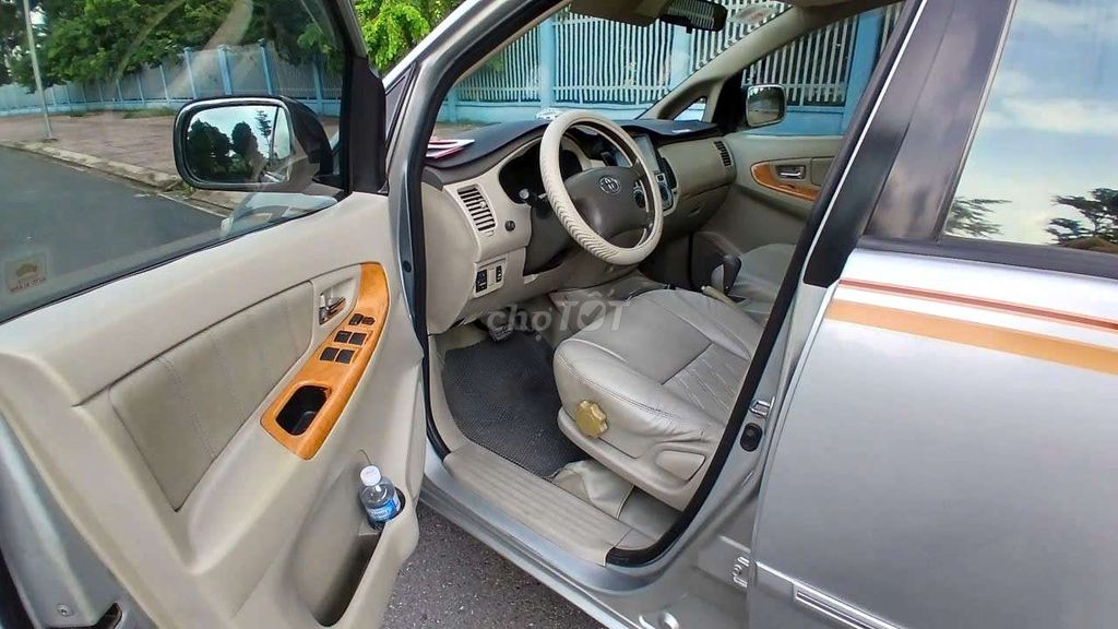 Toyota Innova 2011 2.0E Bạc. Mua bán Ô tô tại Huyện Trảng Bom Đồng Nai được đăng bởi Phuong Nguyễn hình 12