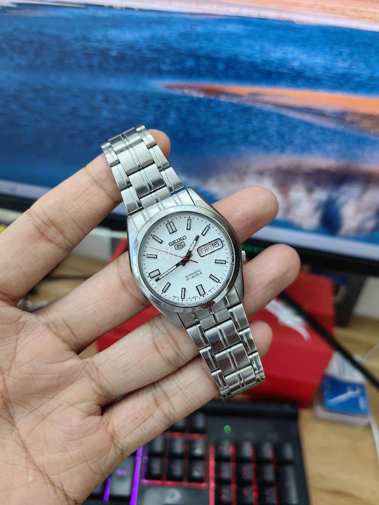 Đồng hồ Seiko 5 Nam Thép không gỉ Bạc. Mua bán Đồng hồ tại Quận Hoàng Mai Hà Nội được đăng bởi Nguyễn Huynh hình 1