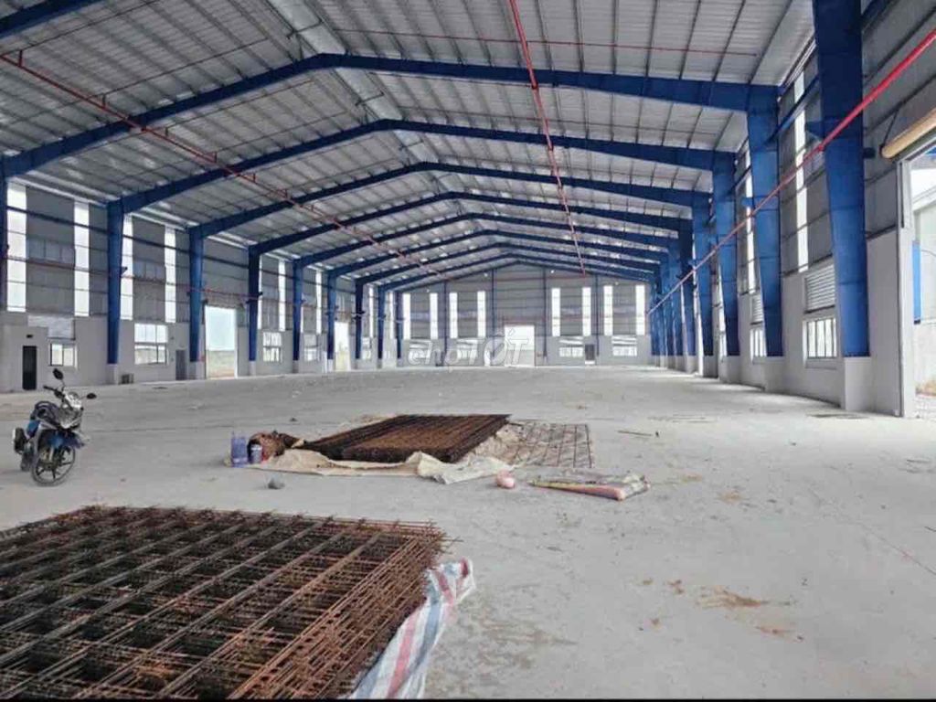 KHO XƯỞNG KCN ( 5,500m2 ) ĐỦ CHỨC NĂNG