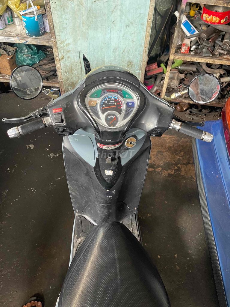 Tay ga Kymco People 125 giá rẻ. Mua bán Xe máy tại Thành phố Biên Hòa Đồng Nai được đăng bởi Linh Le hình 3
