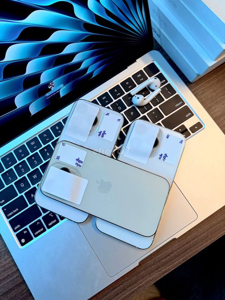 Apple iPhone 14 Pro 128GB Vàng Đã sử dụng. Mua bán Điện thoại tại Thành phố Thủ Đức Tp Hồ Chí Minh được đăng bởi Hội Đồ Điện Tử hình 1