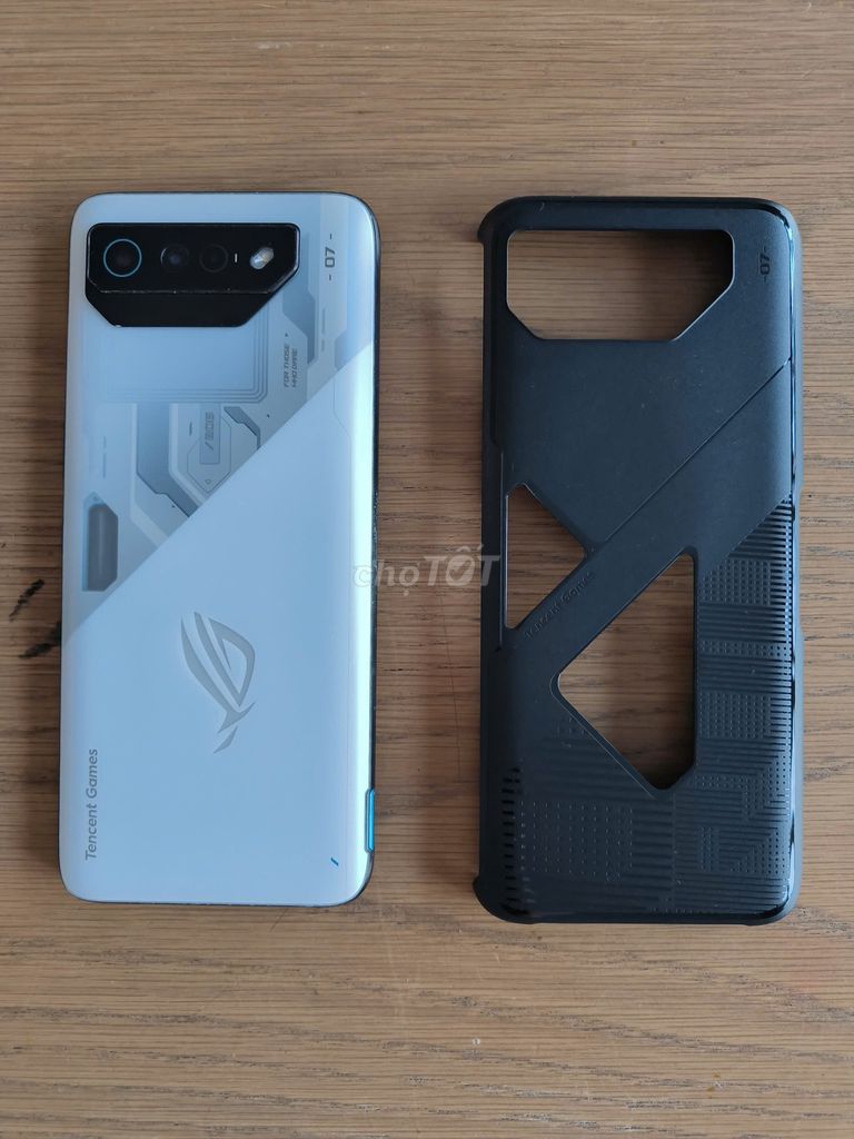 Asus ROG Phone 7 - Snapdragon 8 Gen 2, Pin 6000mAh. Mua bán Điện thoại tại Quận Tân Phú Tp Hồ Chí Minh được đăng bởi Unbox Shop hình 1