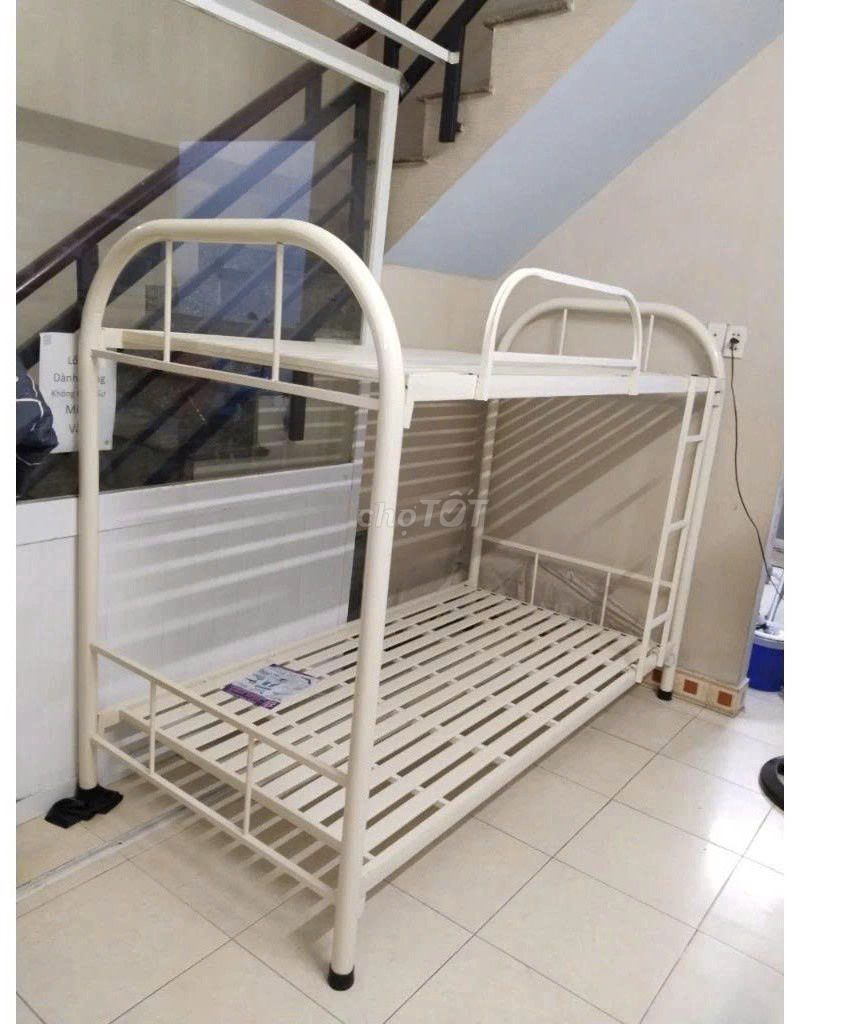 Giường tầng Giường tầng Giường tầng Giường tầng. Mua bán Giường, chăn ga gối nệm tại Quận 4 Tp Hồ Chí Minh được đăng bởi Xưởng Nội Thất Sài Gòn  hình 1