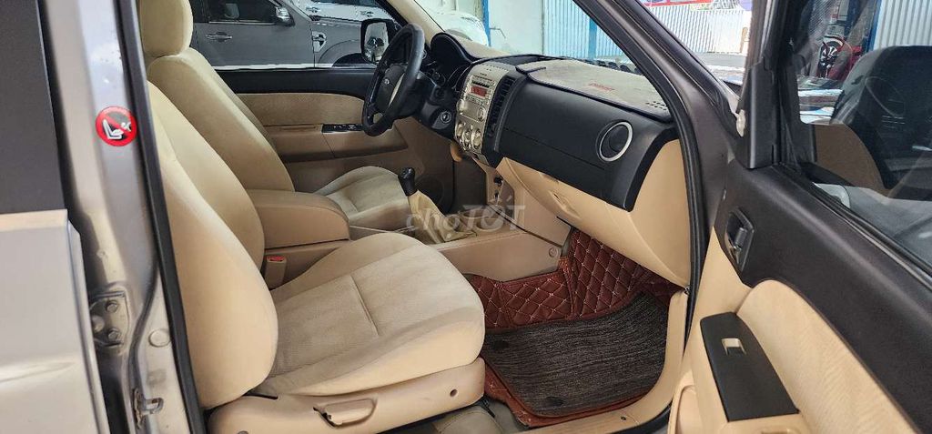 FORD EVEREST 2010 2.5L 4x2 MT .XE ĐẸP.. Mua bán Ô tô tại Huyện Đức Trọng Lâm Đồng được đăng bởi THỂ TRẦN CAR hình 20