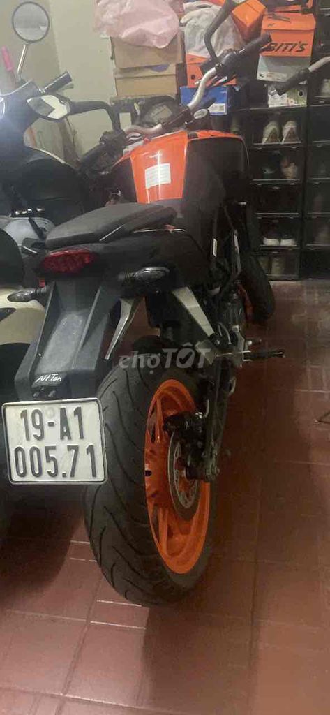 Xe mới bảo dưỡng tình trạng hoàn hảo pass lại. Mua bán Xe máy tại Quận Nam Từ Liêm Hà Nội được đăng bởi tunglam hình 4