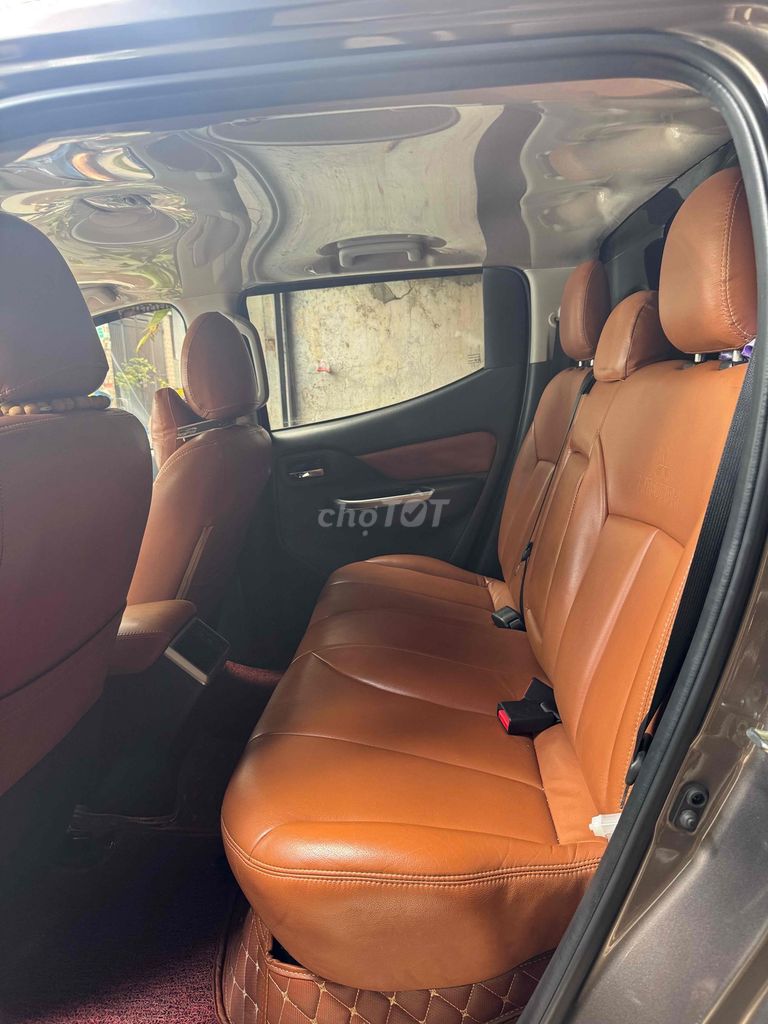 Mitsubishi Triton 2018 4x4 AT - 100000 km. Mua bán Ô tô tại Thành phố Dĩ An Bình Dương được đăng bởi Quốc Thái  hình 6