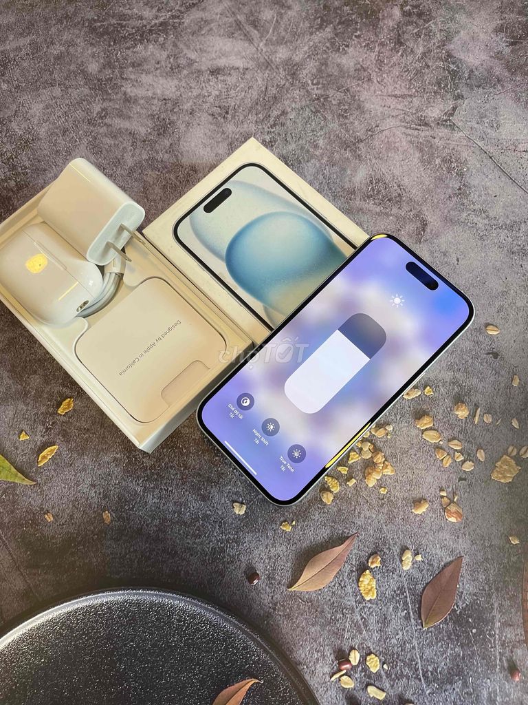 iPhone 15 256G Pin 96% Bản QTế Zin Đang Dùng Kĩ. Mua bán Điện thoại tại Quận Tân Bình Tp Hồ Chí Minh được đăng bởi Phát Vận Phát Tài hình 2