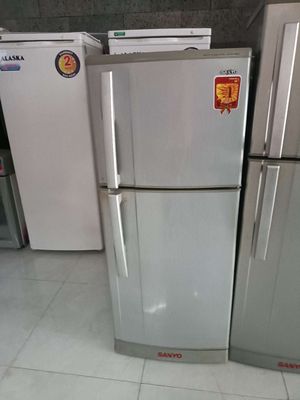 Tủ lạnh SanyO gia đình lợi điện, bền bỉ 185lit