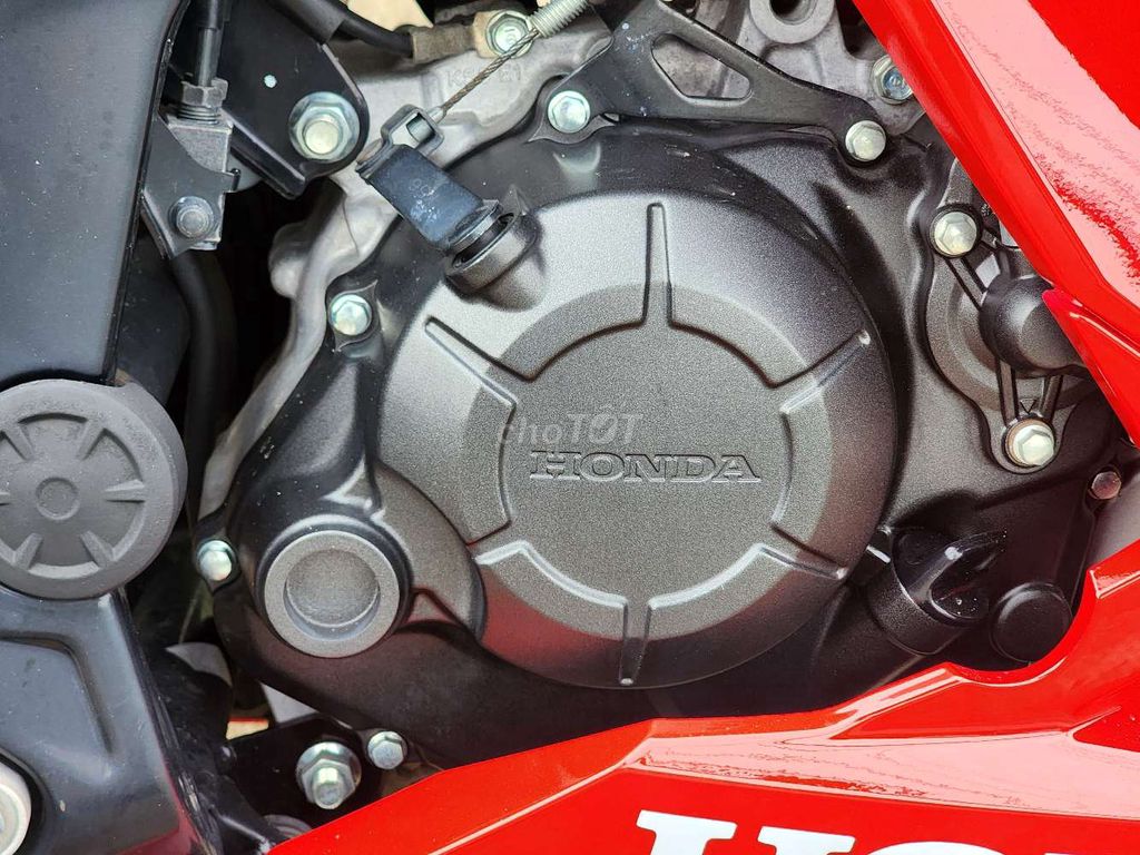 Tp.hcm CBR150 abs bao rút gốc cần bán. Mua bán Xe máy tại Huyện Nhà Bè Tp Hồ Chí Minh được đăng bởi Hoán Nguyễn hình 4