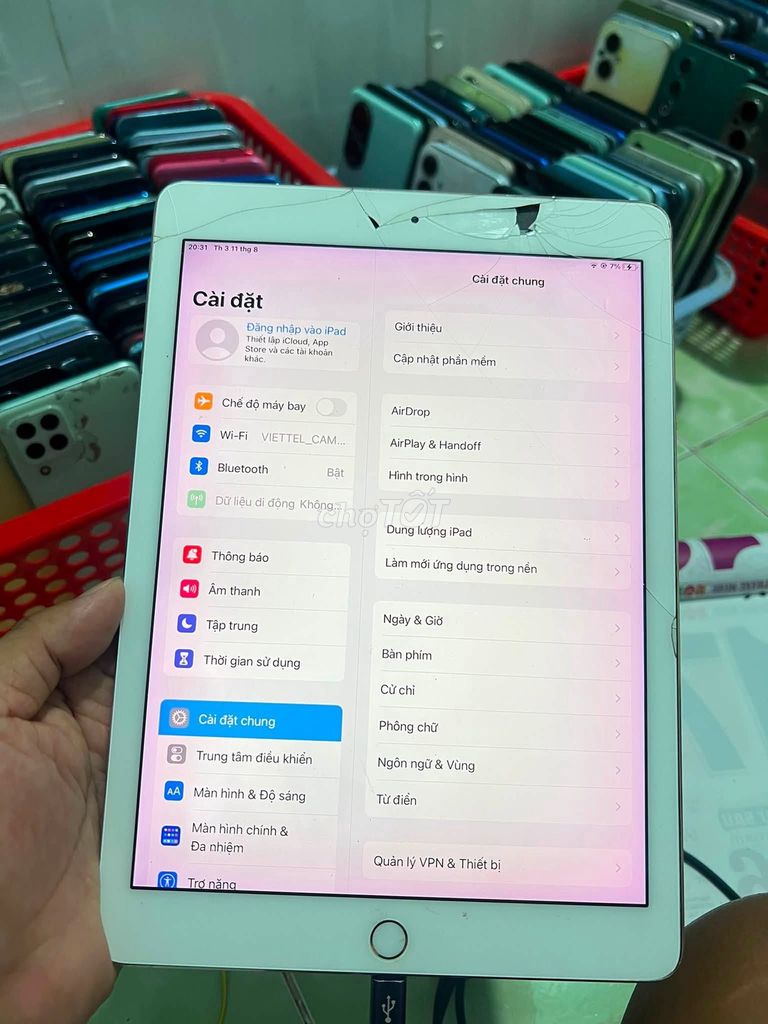 Apple iPad Pro 9.7 inch Vàng hồng Đã qua sử dụng. Mua bán Máy tính bảng tại Quận 1 Tp Hồ Chí Minh được đăng bởi Hội Đồ Điện Tử hình 1